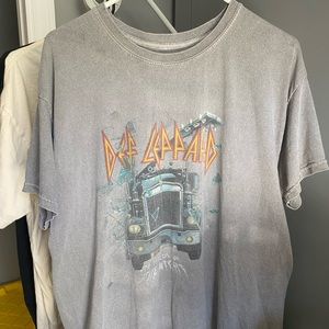 Men’s Def Leppard vintage tee